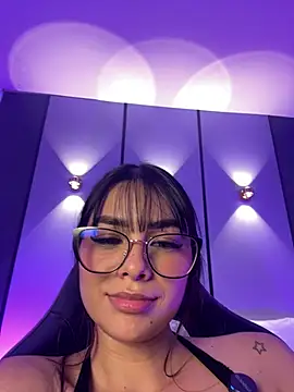 emily_tolson webcam