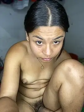 Romie_rous Live Web Cam Show