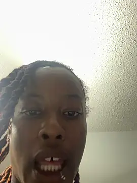 brownskinnedb webcam
