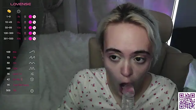 Oxcy_Secret webcam