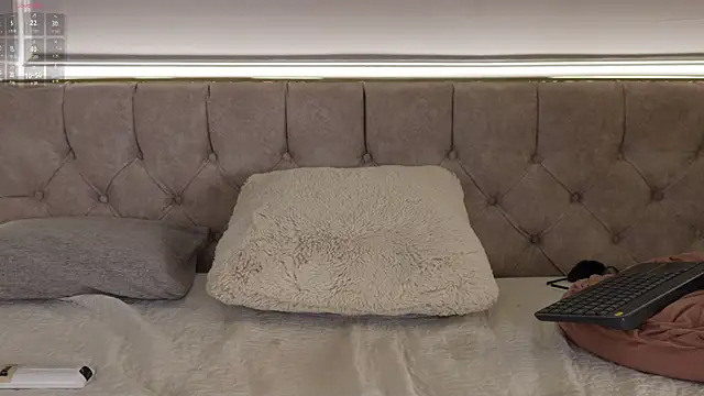 nina_soul webcam