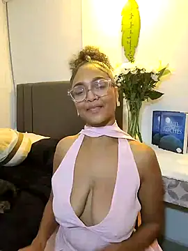 BiiancaEstradaa webcam