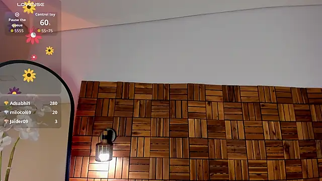 ambaar__1 live cam on StripChat