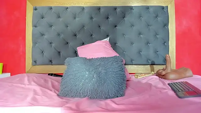 RosyRoos webcam