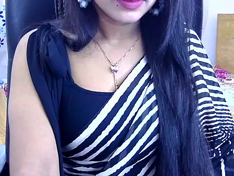Noor_Zarin27 webcam