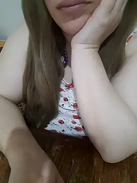 Madam_bezzzoul webcam