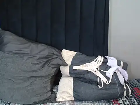 BUSTYBOOBS_BUSTYASS webcam