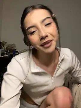 miaacute- - MiaaCute-'s free webcam - UK Sex Cams