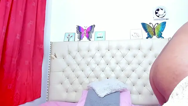 celena_wonder webcam