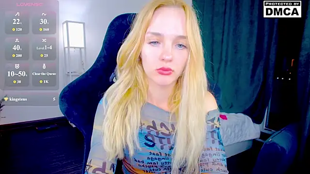 Aliceglass__ webcam