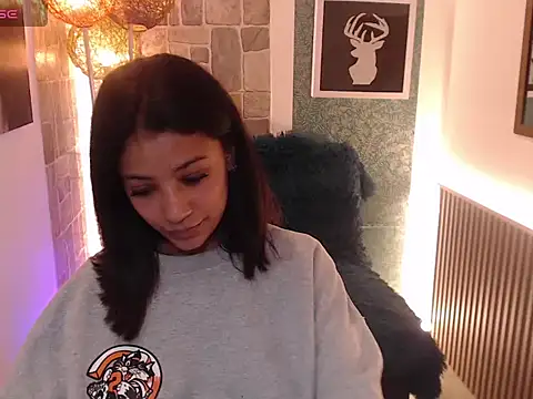 Scarleet_miaa webcam