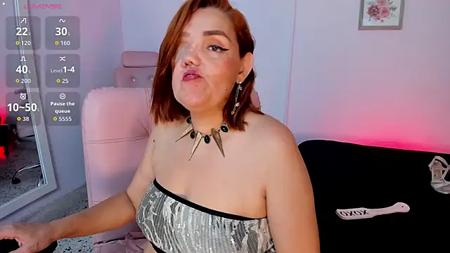 VictoriaNovaa webcam