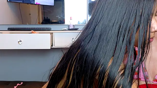 strawberrymia69 webcam