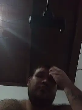 big__bearrr webcam