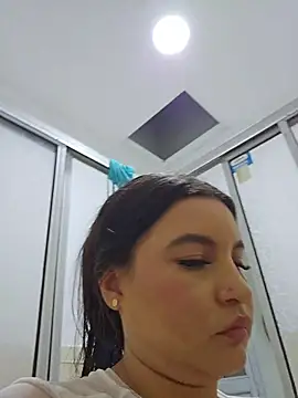Pretty_Julieta webcam