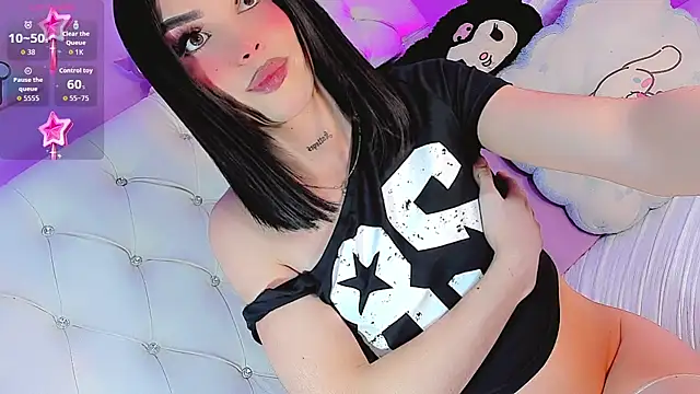 Cattleya_White_l... Live Webcam on Stripchat