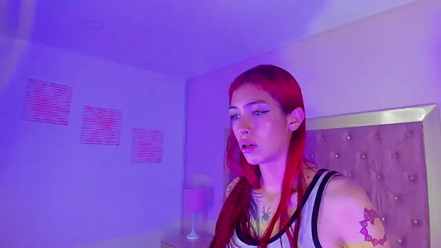 Derieri_Blush webcam