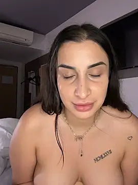 its_Jasmxn webcam