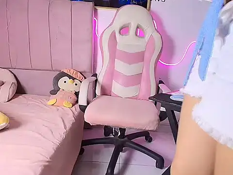 Monika_teenn Live Web Cam Show