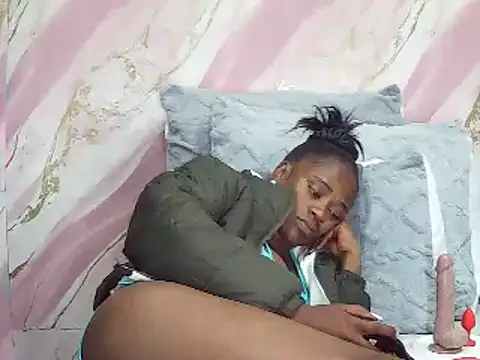 SexyAdel11 webcam