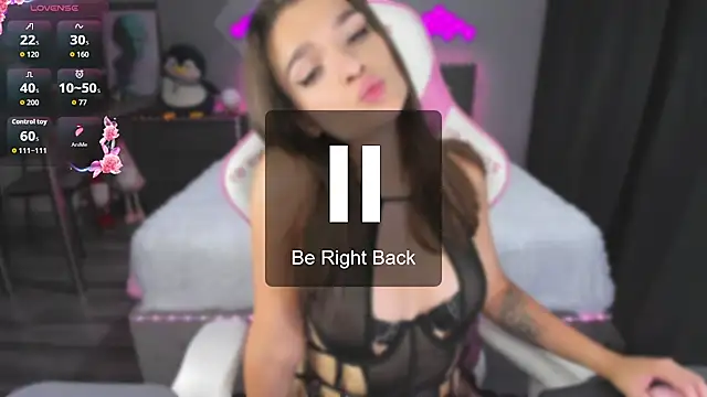 Maggie_Moore webcam