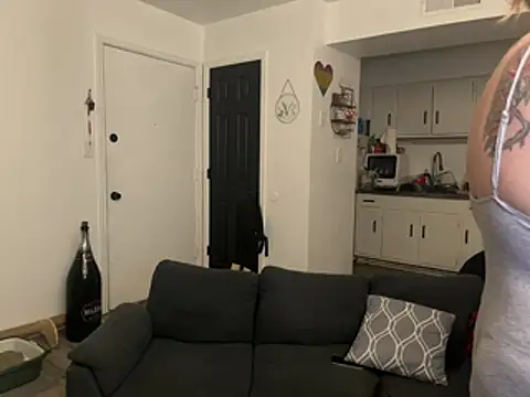 HighOffCandy webcam