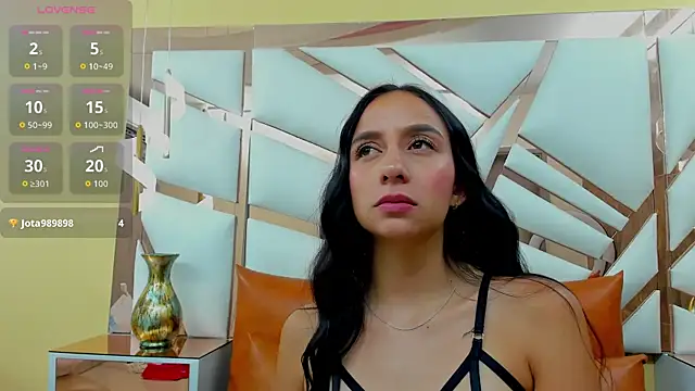 Zara-Rey webcam