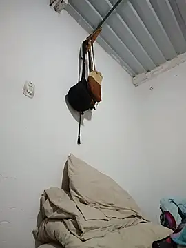 Bigassmommy_x webcam