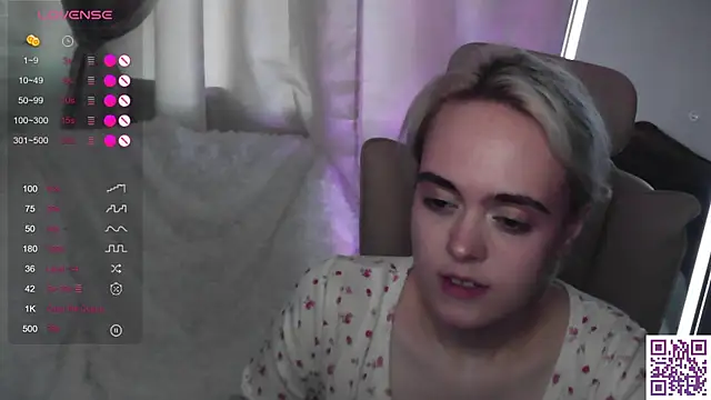 Oxcy_Secret webcam