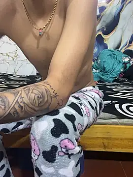 michaelmiller20261 - MichaelMiller20261's free webcam - UK Sex Cams