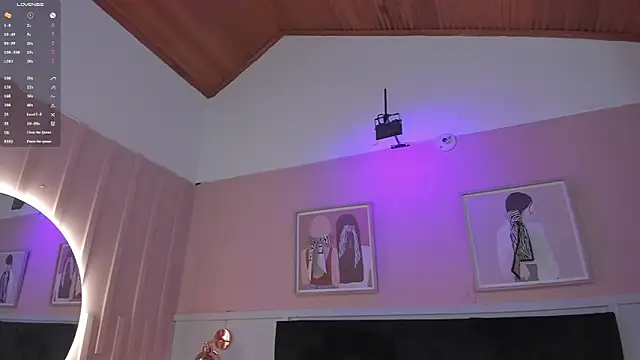 elodie_walker live cam on StripChat