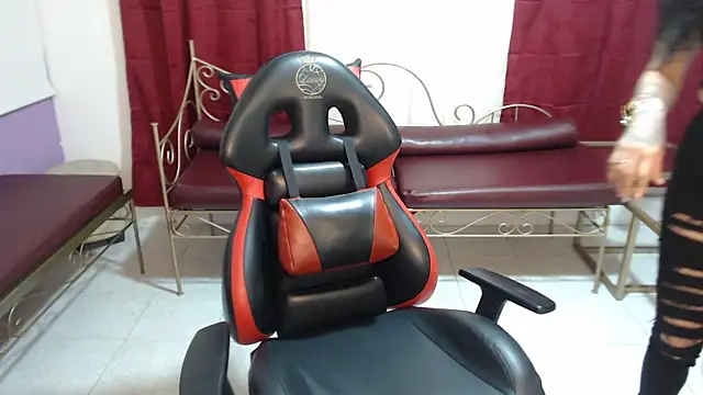 Roxanne_vale webcam