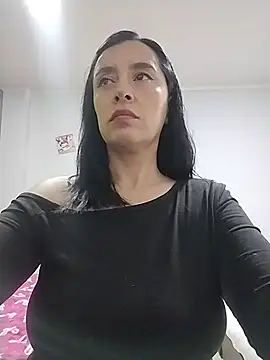 hailey85 - Hailey85's free webcam - UK Sex Cams