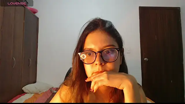 MadieeLorez webcam