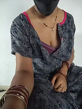 Mardala-Pilla-Te... Live Webcam on Stripchat