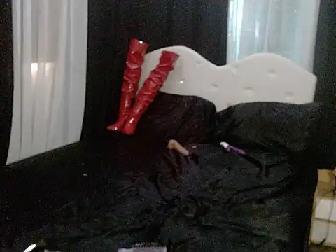 AshantTsiBigCock webcam