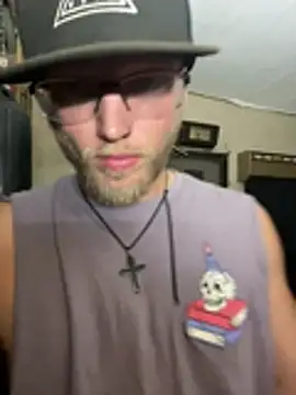 dilf_96 webcam
