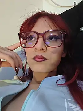RedMeloddy webcam