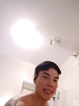 Allen8707's live cam