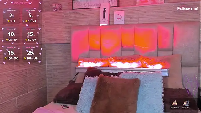mia_devine_ webcam