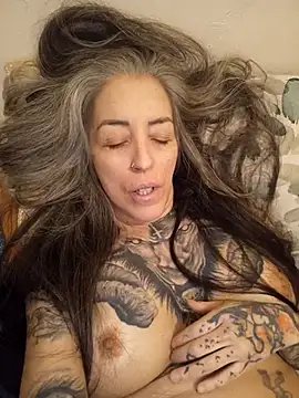 vamporasuccubus19777 webcam