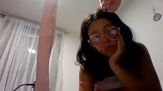 Miranda-cambell live sex cam