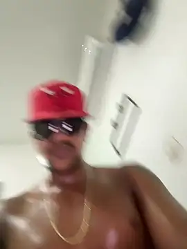 bigdick211292 (M young) - Cum time for me daddy 🥵🍆🥛🔥🤫