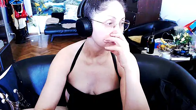 Imperatriza live cam on StripChat