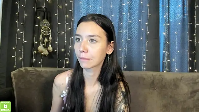 Amelia_skyy webcam
