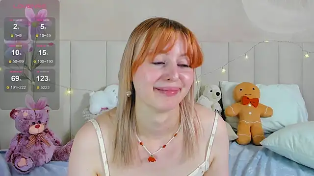 AdeleSilvy webcam