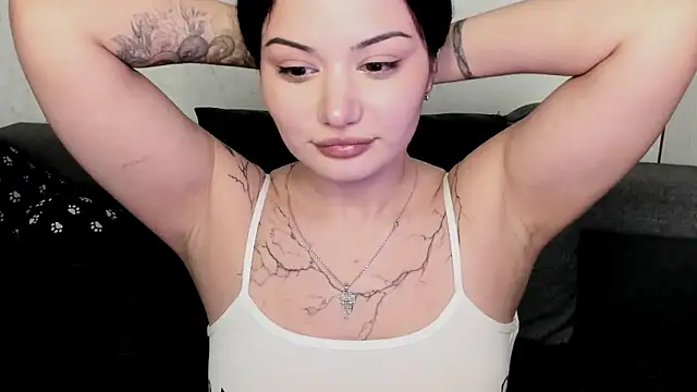 Dark_Moni webcam