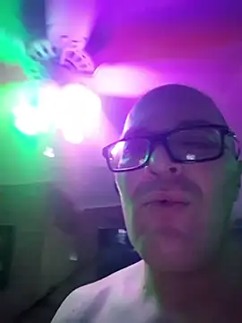 chronic_vibez webcam
