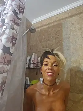 lil_jiggly webcam