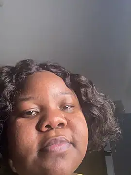 ThickyMel webcam
